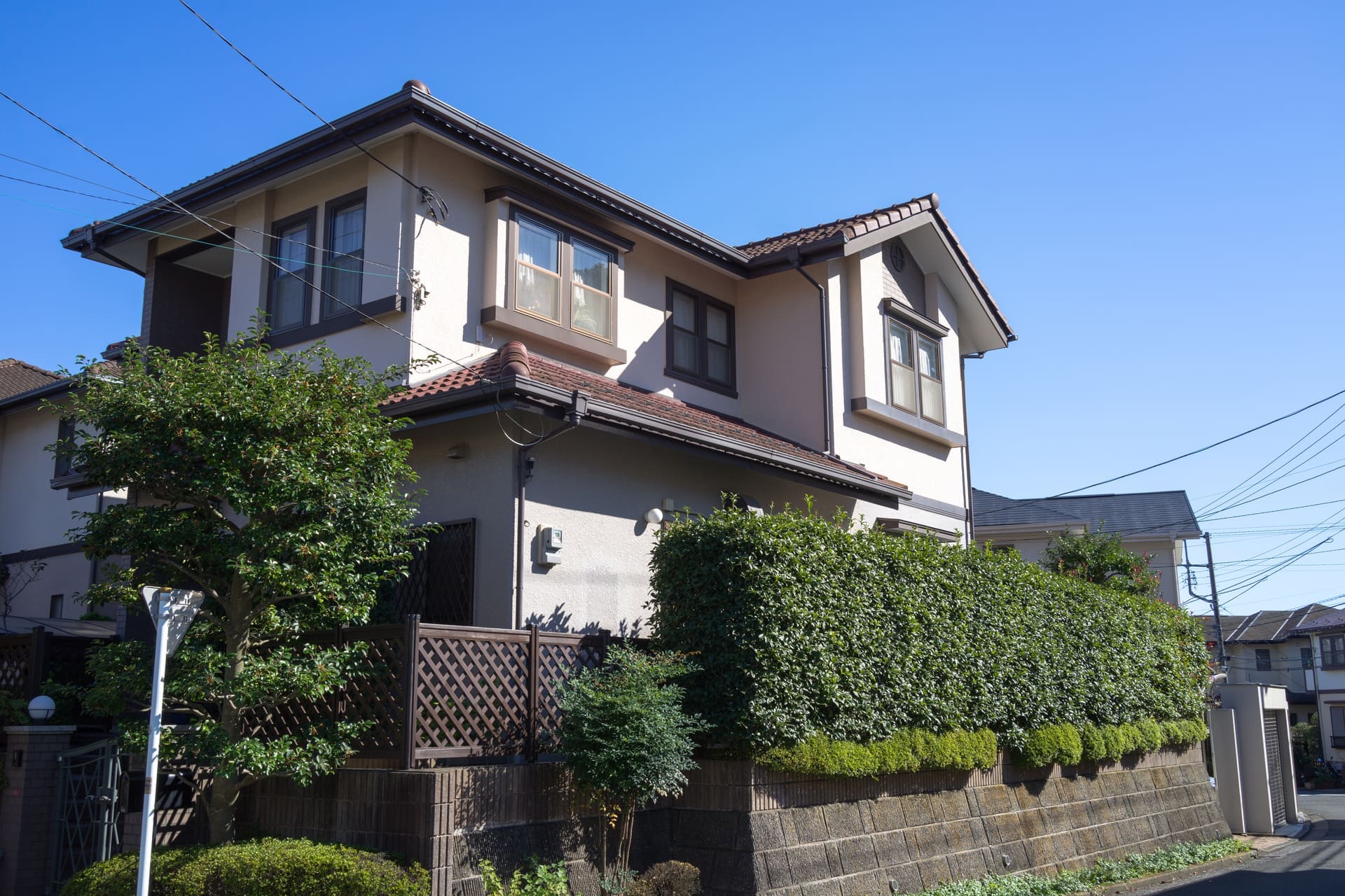 戸建て住宅の補修 | 大阪の屋根工事なら株式会社月城工業
